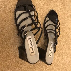 Black patent leather block heel sandal